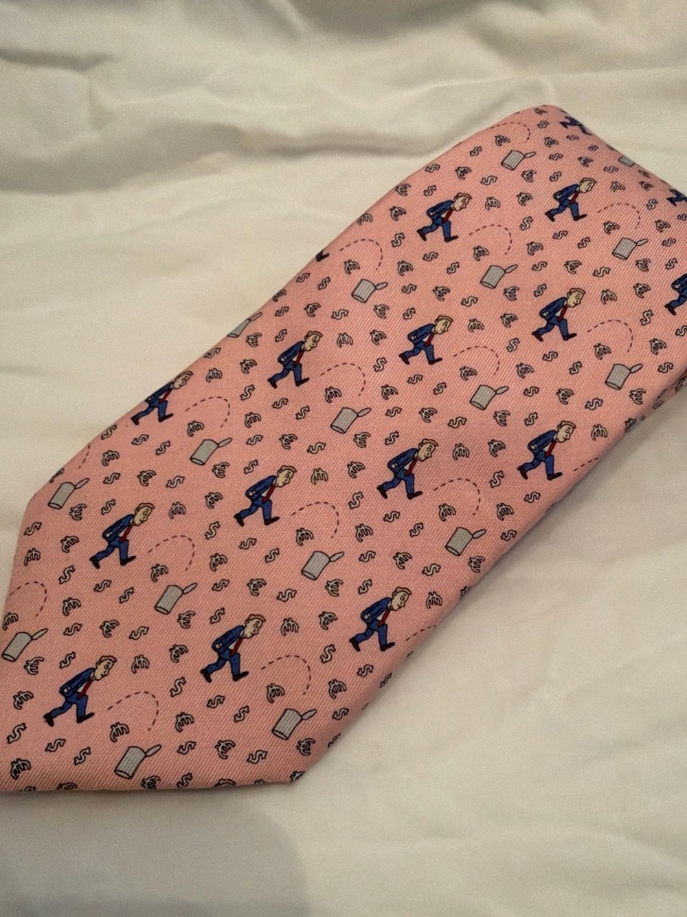 Vineyard Vines Pink Silk Tie with Businessman kicking the can Motif